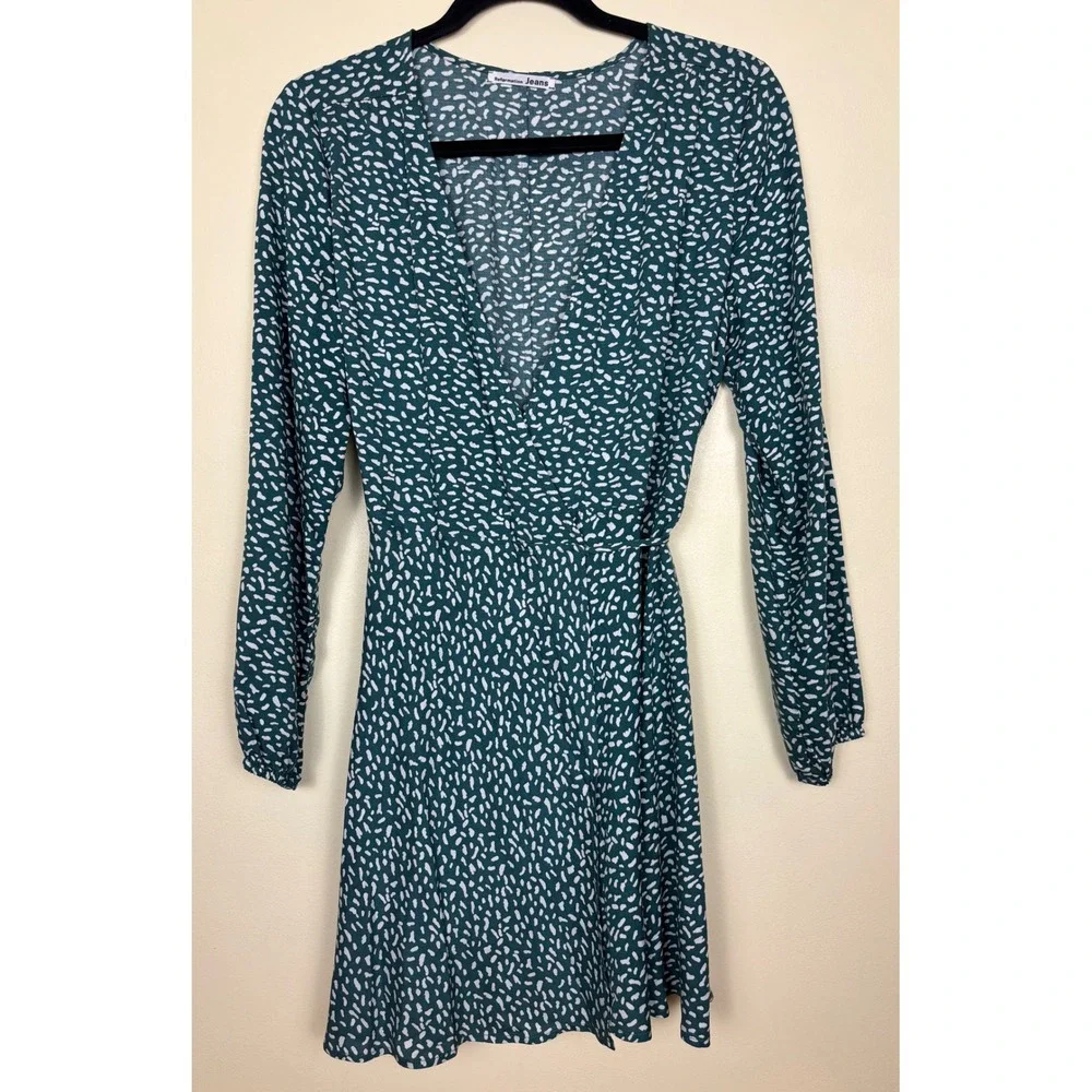 REFORMATION Fuchsia Mini Wrap Dress Green Dot Women‎ Size Medium Long Sleeves